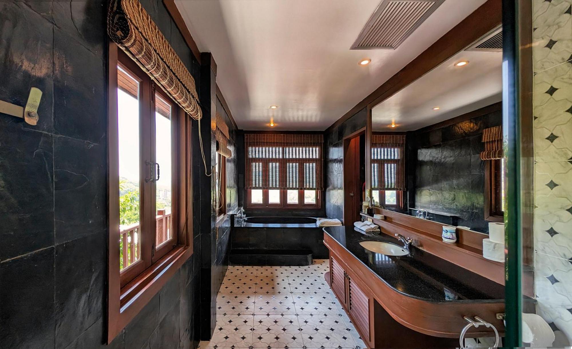 Nakawanna Villa Phuket Luaran gambar